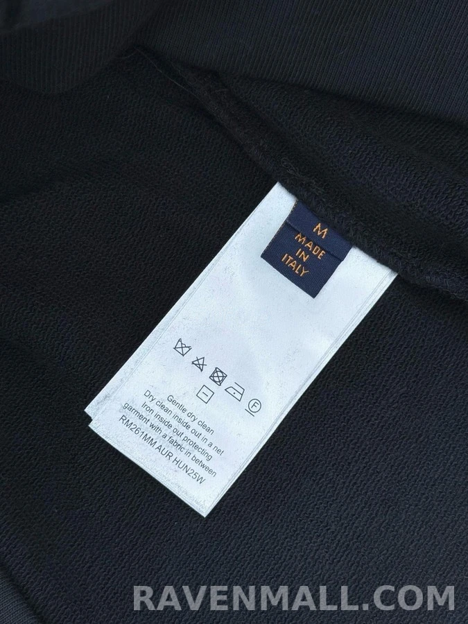 루이비통 루이비통 그라데이션 플록 모노그램 맨투맨 상세 이미지