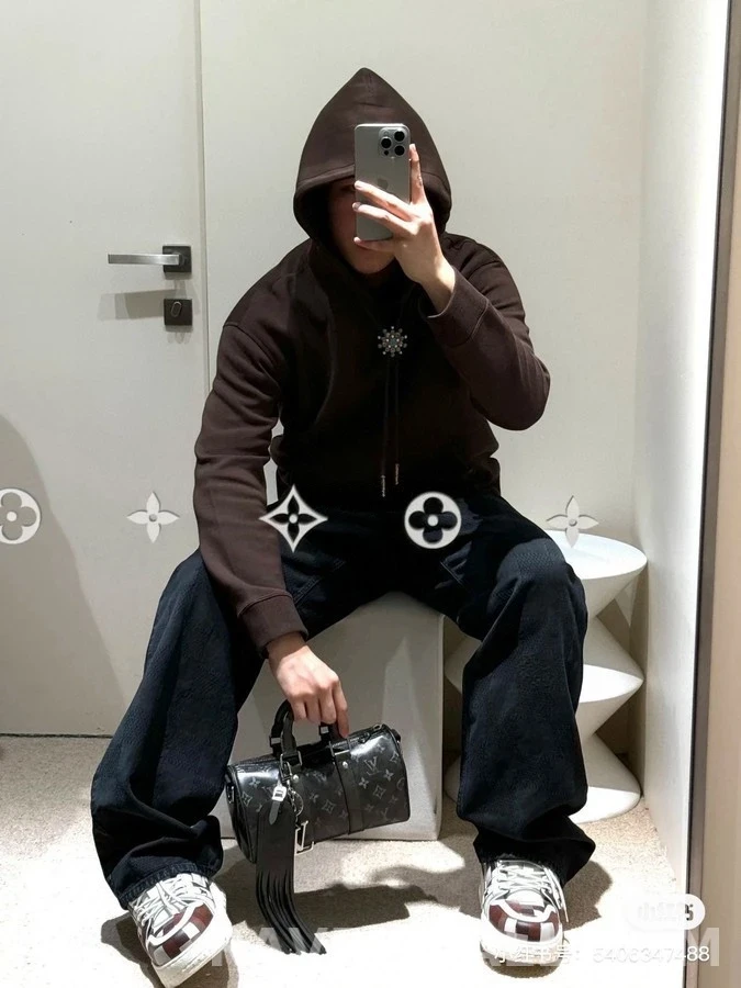 루이비통 루이비통 다미에 자카드 워싱 데님 팬츠 상세 이미지
