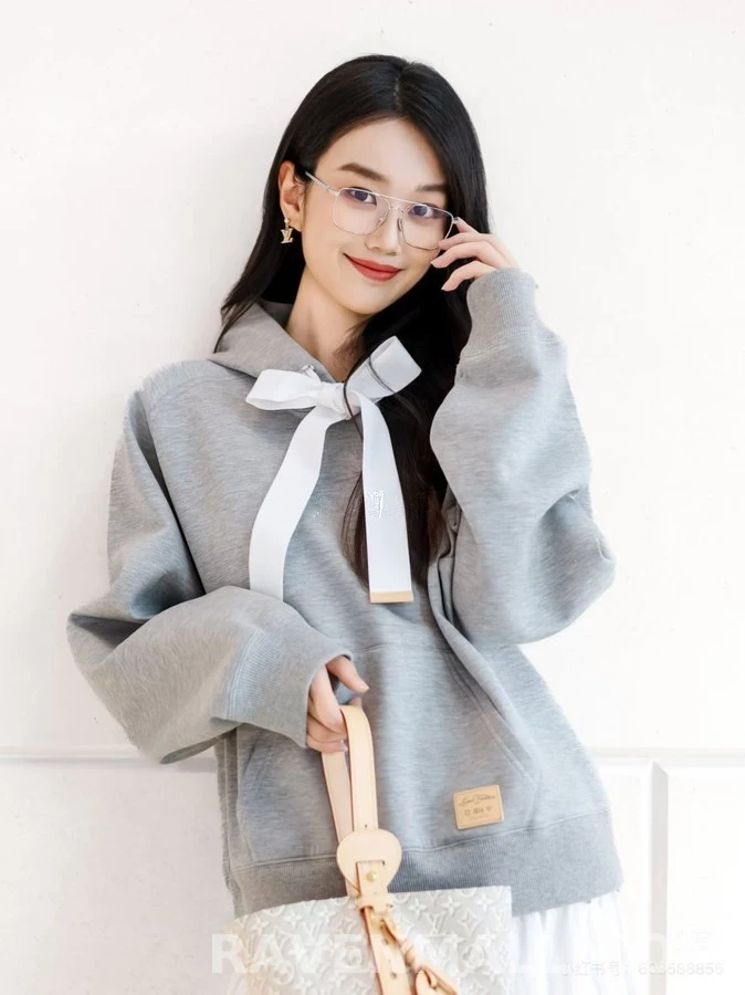 루이비통 루이비통 드로스트링 후드티 상세 이미지