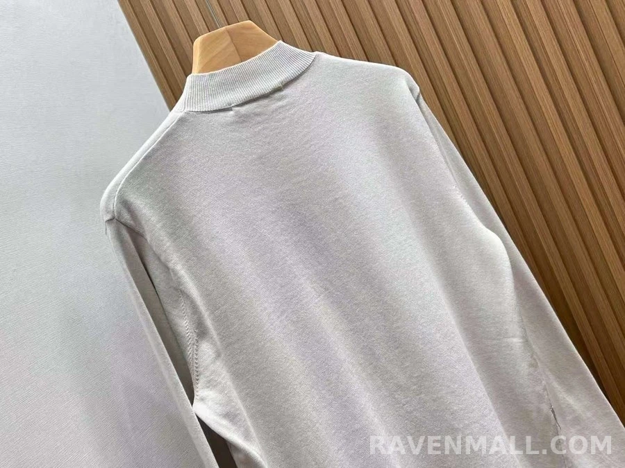 루이비통 루이비통 라인 로고 모크넥 니트 상세 이미지