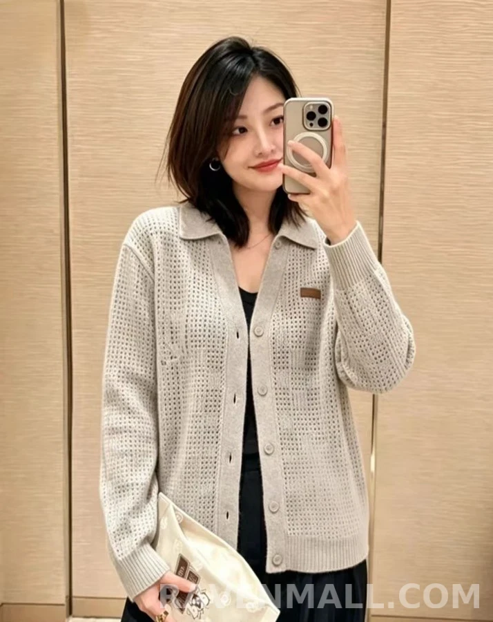 루이비통 루이비통 레더 패치 오픈워크 체크 니트 가디건 상세 이미지
