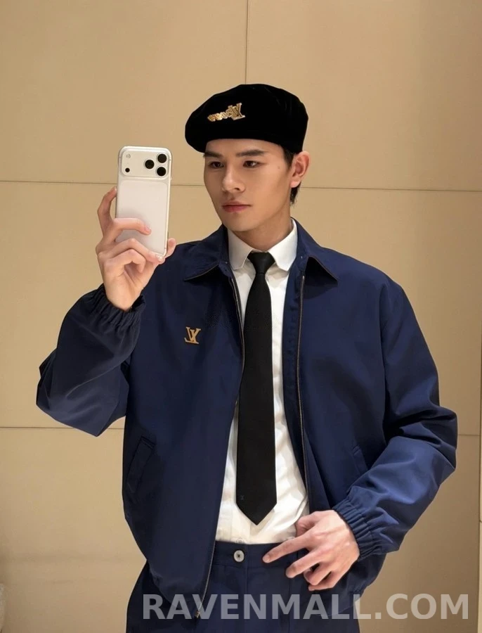 루이비통 루이비통 로고 자켓 상세 이미지