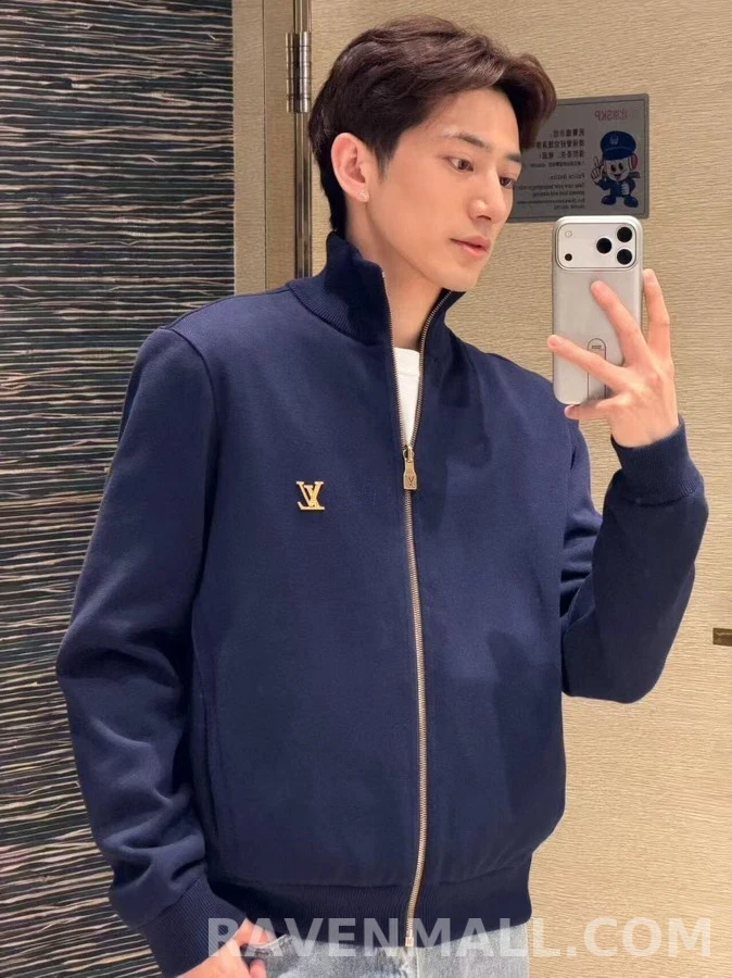 루이비통 루이비통 로고 립넥 레더 자켓 상세 이미지
