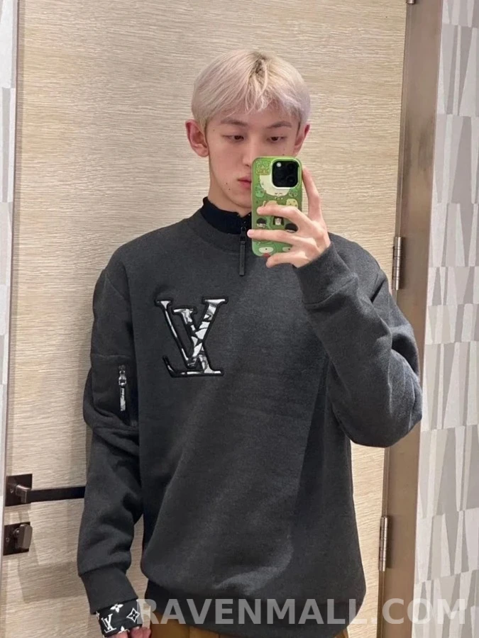 루이비통 루이비통 로고 자수 맨투맨 상세 이미지