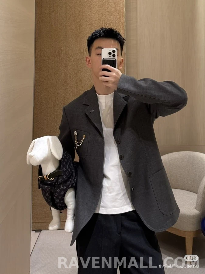 루이비통 루이비통 로고 하드웨어 플레어 팬츠 상세 이미지
