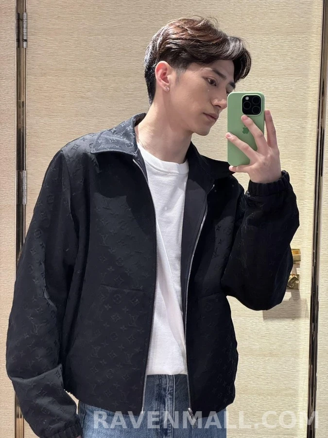 루이비통 루이비통 리버서블 로고 자켓 상세 이미지