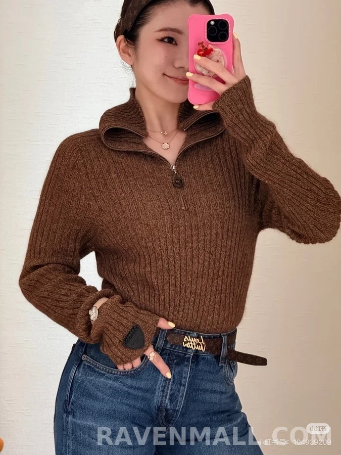 루이비통 루이비통 리브드 하프 집업 니트 상세 이미지