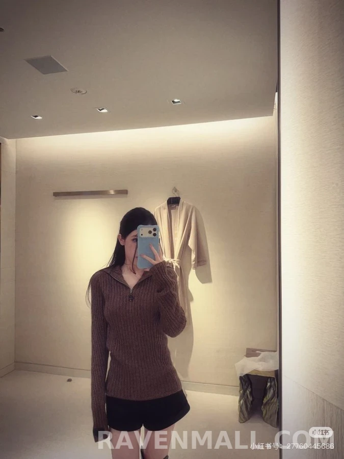 루이비통 루이비통 리브드 하프 집업 니트 상세 이미지