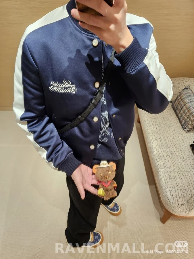 루이비통 루이비통 마년 한정 자수 야구 자켓 상세 이미지