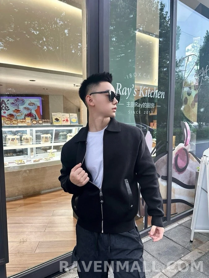 루이비통 루이비통 모노그램 가죽 디테일 니트 가디건 상세 이미지