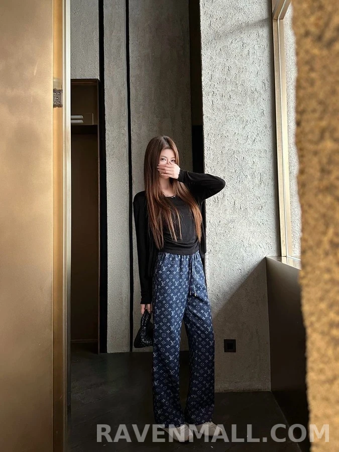 루이비통 루이비통 모노그램 드로스트링 와이드 팬츠 상세 이미지