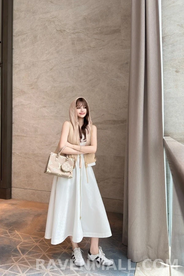 루이비통 루이비통 모노그램 드로스트링 후드 베스트 상세 이미지