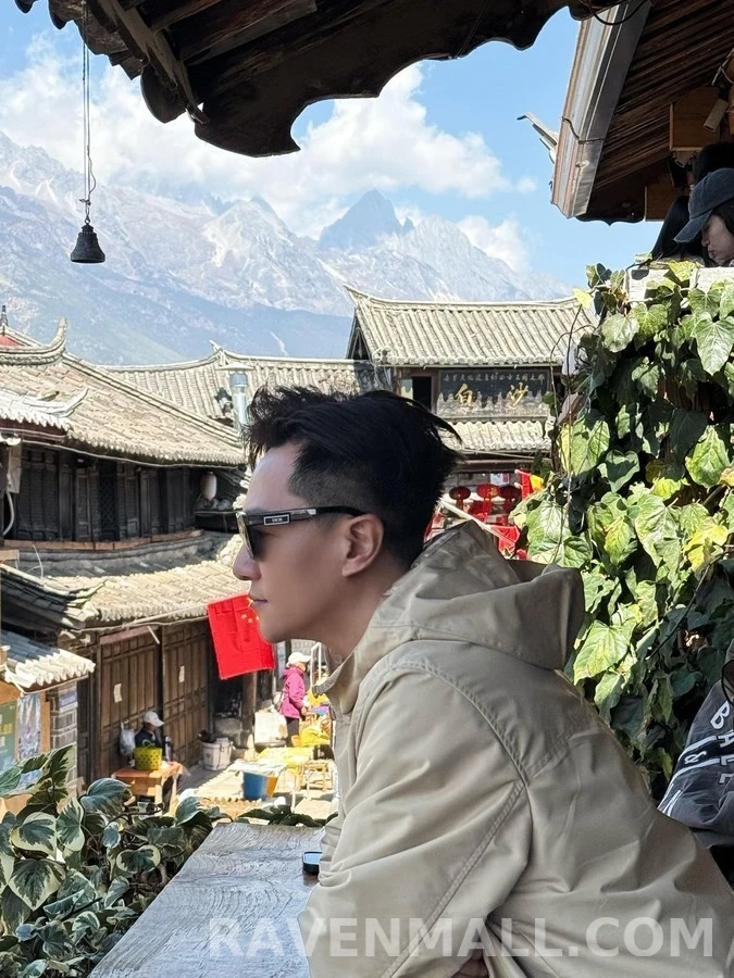 루이비통 루이비통 모노그램 리버서블 후드 자켓 상세 이미지