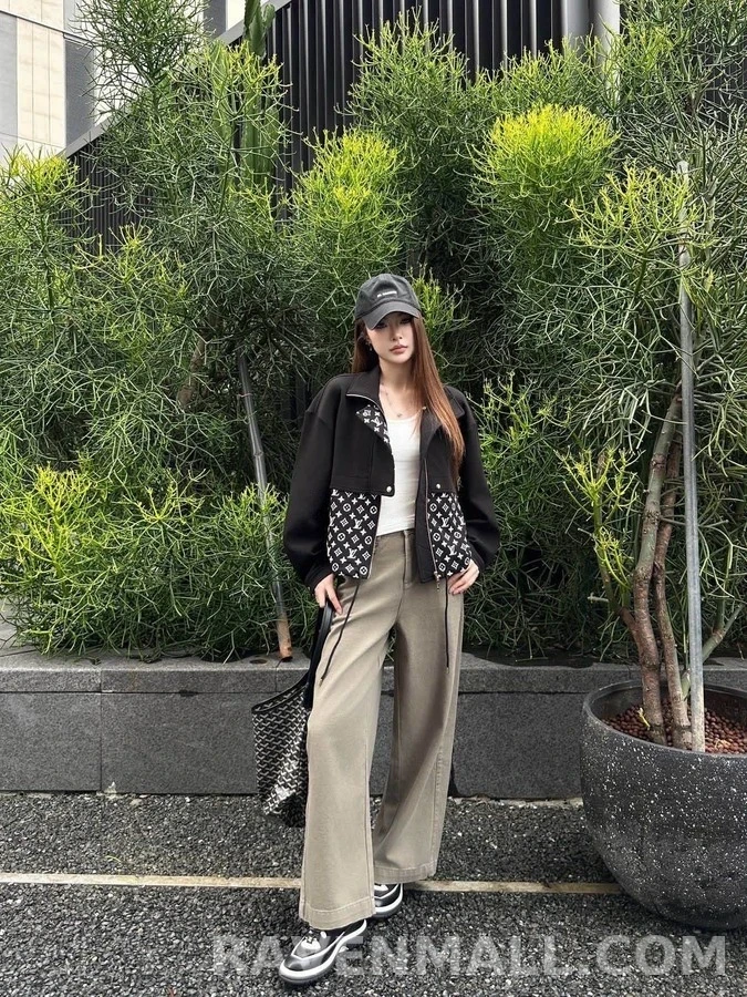 루이비통 루이비통 모노그램 스탠드넥 자켓 상세 이미지
