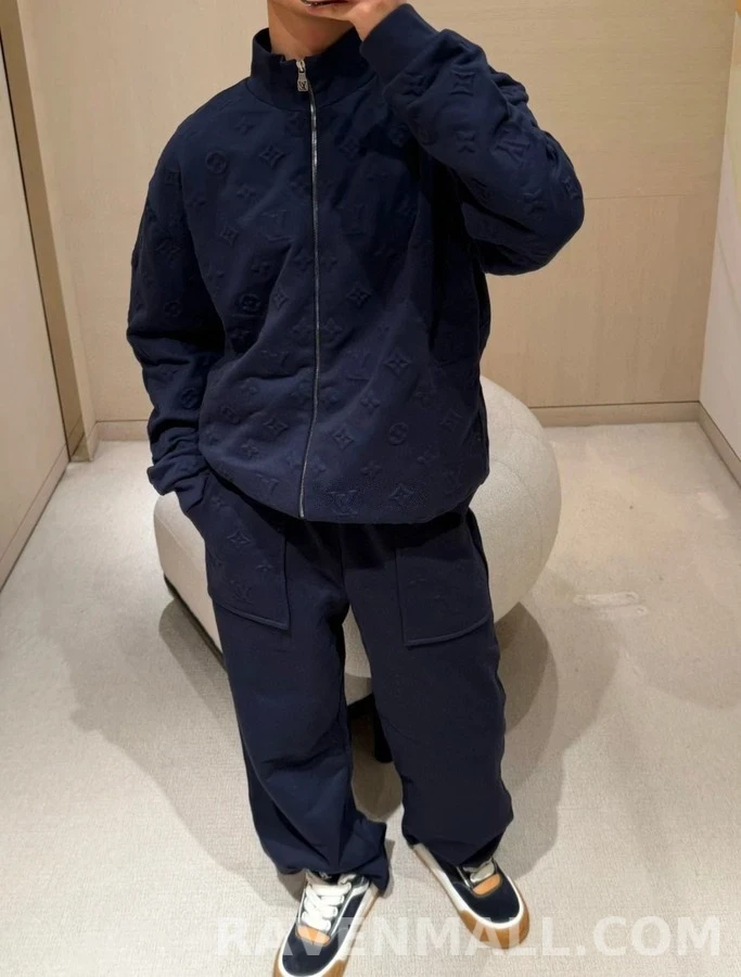 루이비통 루이비통 모노그램 압인 드로스트링 트레이닝 팬츠 상세 이미지