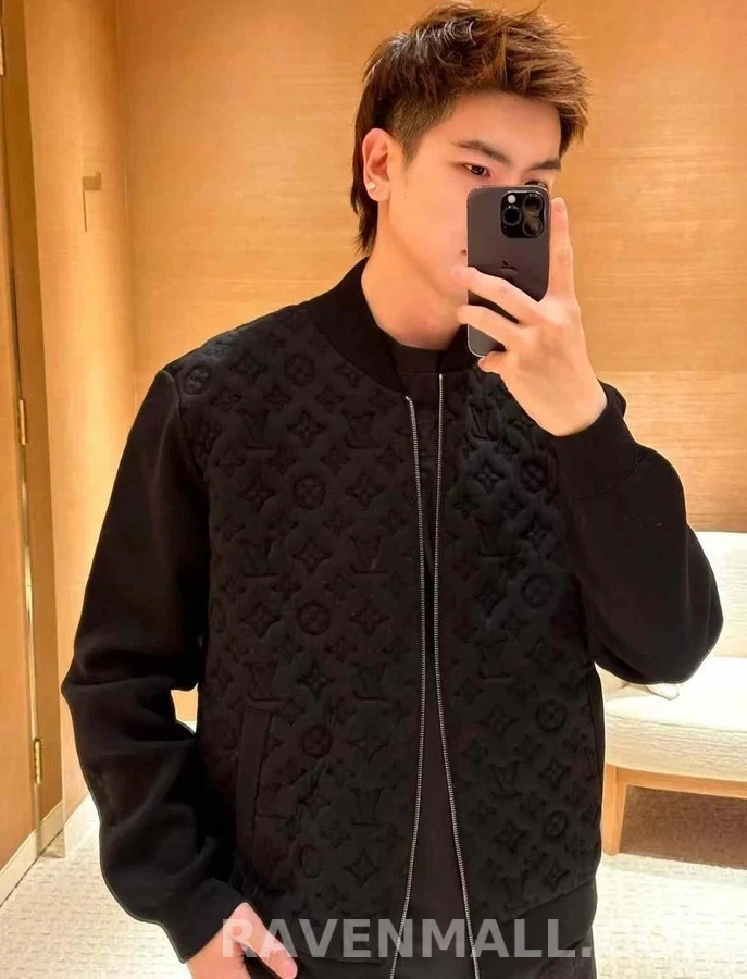 루이비통 루이비통 모노그램 엠보싱 울 항공점퍼 상세 이미지