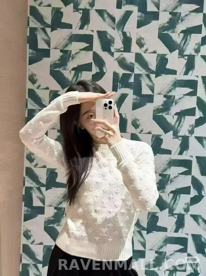 루이비통 루이비통 모노그램 자수 울 스웨터 상세 이미지