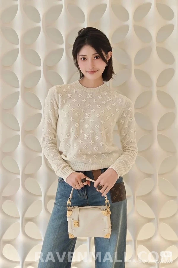 루이비통 루이비통 모노그램 자수 울 스웨터 상세 이미지