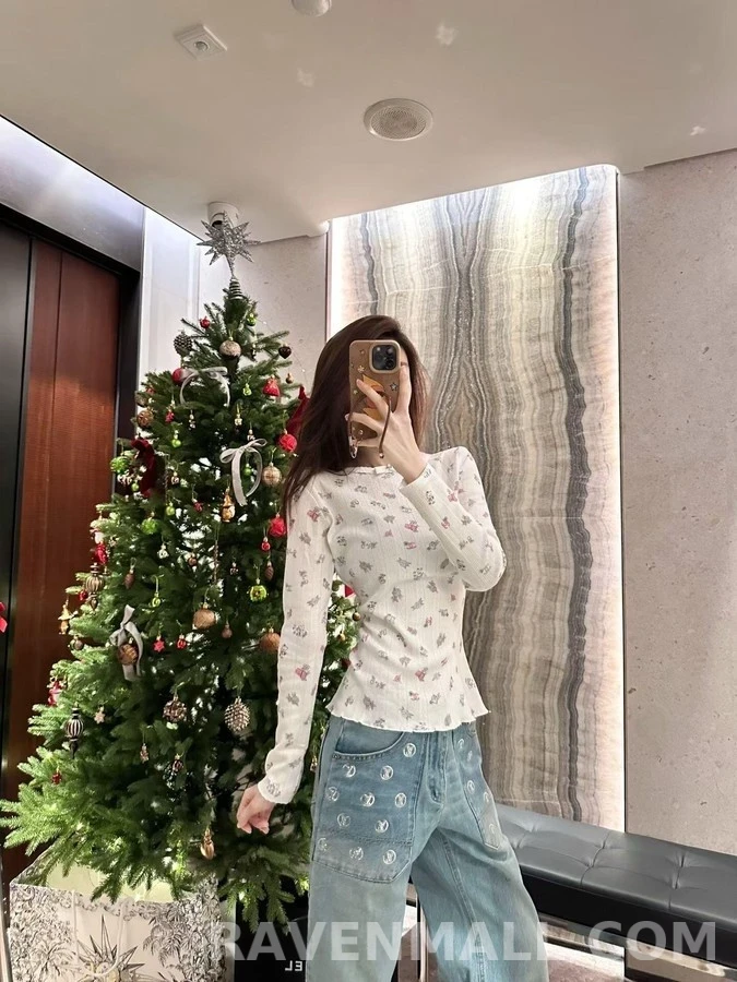 루이비통 루이비통 모노그램 자수 플레어 데님 팬츠 상세 이미지
