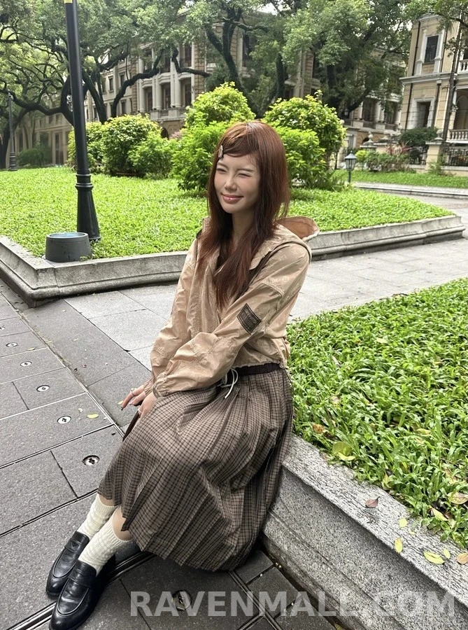 루이비통 루이비통 모노그램 자카드 크롭 재킷 상세 이미지