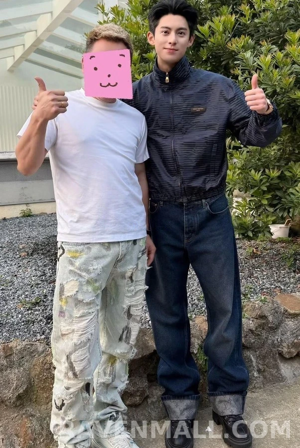 루이비통 루이비통 모노그램 집업 자켓 상세 이미지