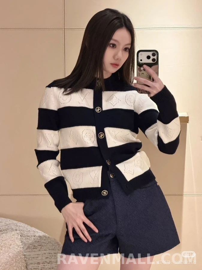 루이비통 루이비통 모노그램 컷아웃 스트라이프 니트 가디건 상세 이미지