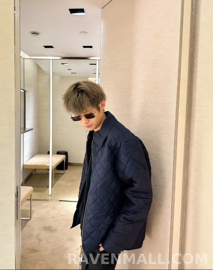 루이비통 루이비통 모노그램 퀼팅 자켓 상세 이미지