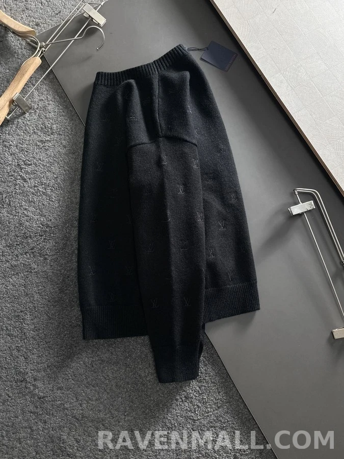 루이비통 루이비통 모노그램 크루넥 니트 상세 이미지