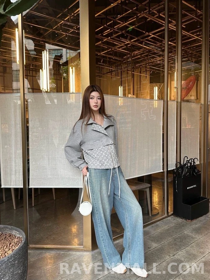 루이비통 루이비통 모노그램 패치 스탠드넥 자켓 상세 이미지