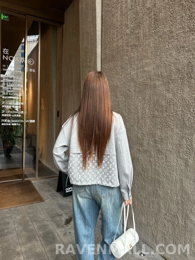 루이비통 루이비통 모노그램 패치 스탠드넥 자켓 상세 이미지