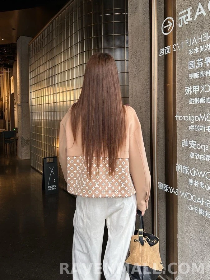 루이비통 루이비통 모노그램 패치워크 스탠드넥 자켓 상세 이미지