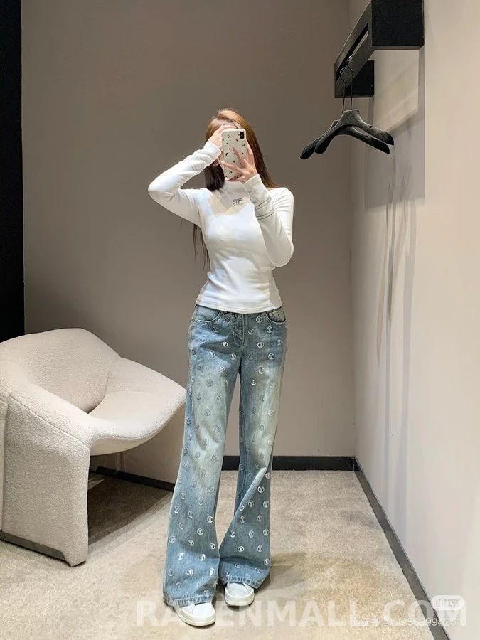 루이비통 루이비통 모노그램 플라워 자수 와이드 데님 팬츠 상세 이미지