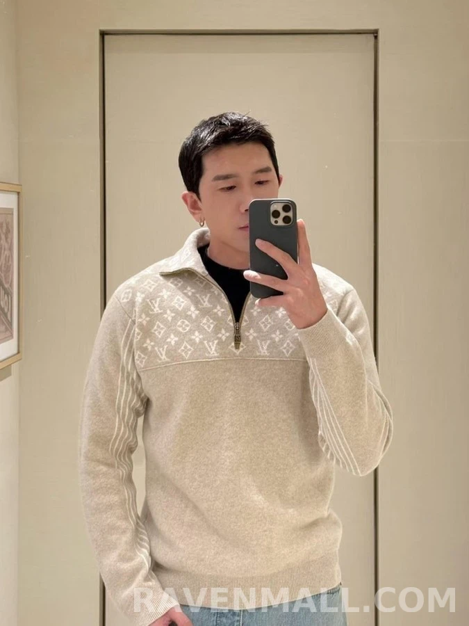 루이비통 루이비통 모노그램 하프집업 스웨터 상세 이미지