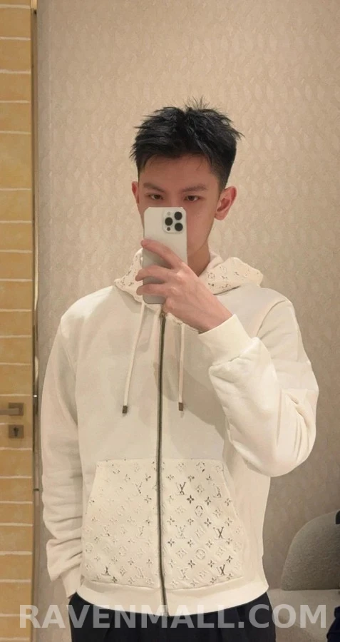 루이비통 루이비통 모노그램 후드집업 상세 이미지