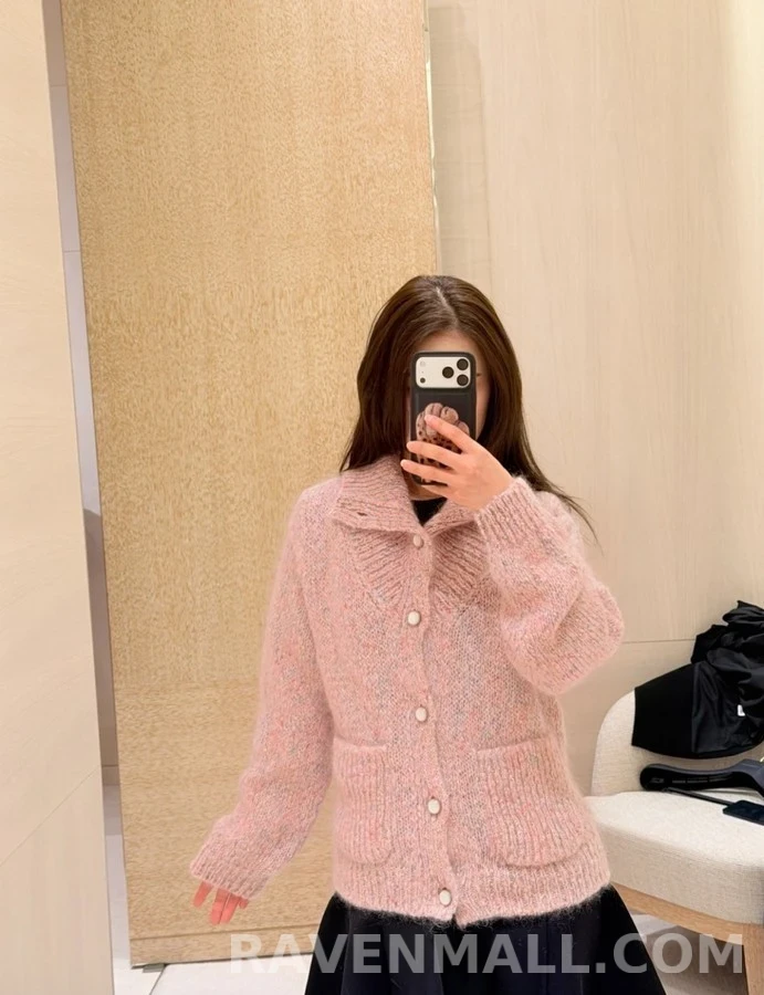 루이비통 루이비통 모헤어 레터링 패치 진주 버튼 자켓 상세 이미지