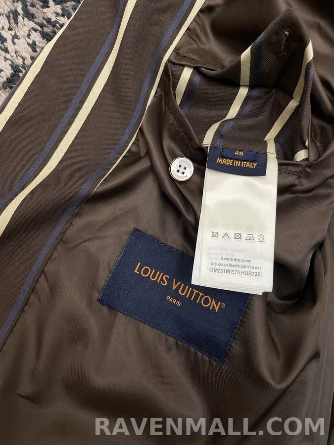 루이비통 루이비통 스트라이프 집업 자켓 상세 이미지