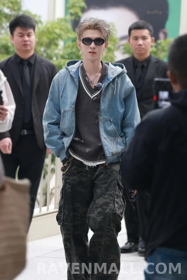 루이비통 루이비통 신상 스티치 로고 후드 데님 재킷 상세 이미지