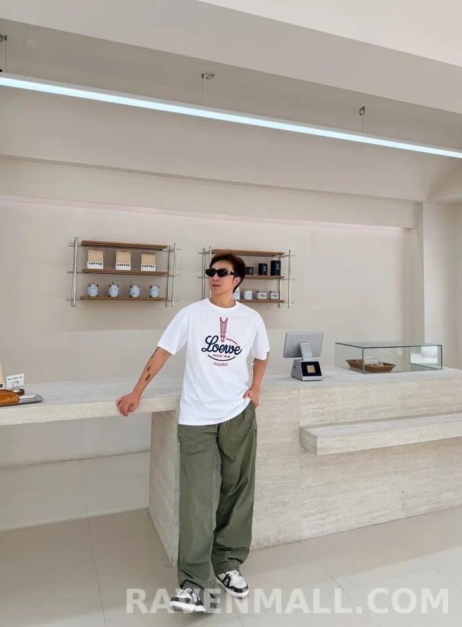 루이비통 루이비통 자수 로고 드로스트링 카고 팬츠 상세 이미지