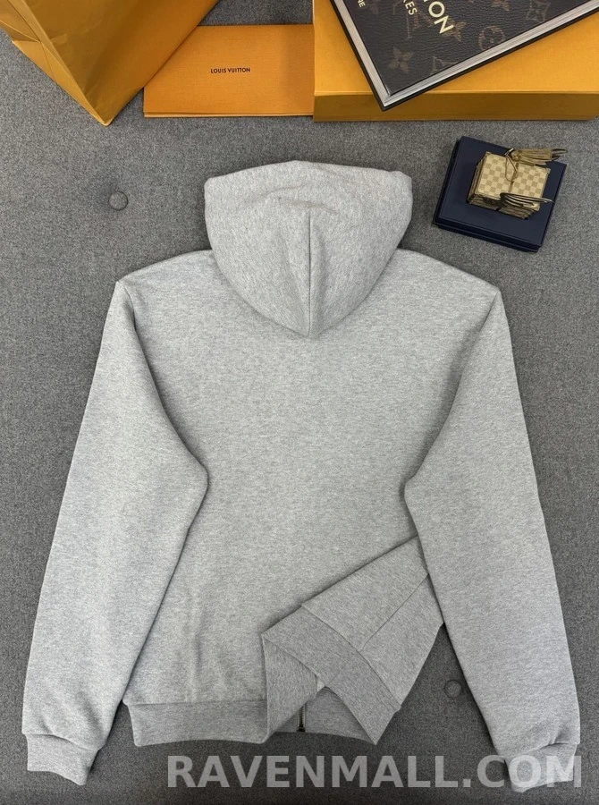 루이비통 루이비통 자수 로고 후드 자켓 상세 이미지