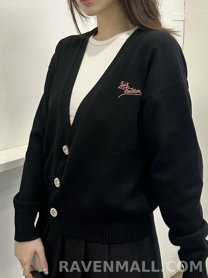 루이비통 루이비통 자수 보석 가디건 상세 이미지
