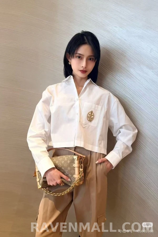 루이비통 루이비통 자수 크롭 셔츠 상세 이미지