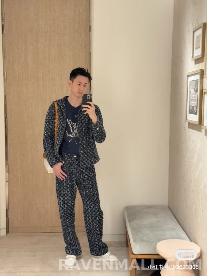 루이비통 루이비통 자카드 레더 패치 후드 자켓 상세 이미지