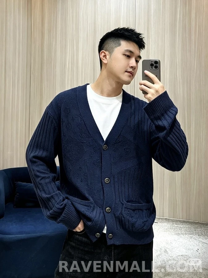 루이비통 루이비통 자카드 브이넥 가디건 상세 이미지