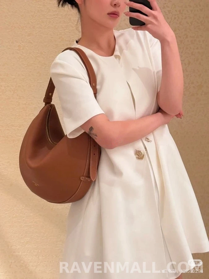 루이비통 루이비통 체인 앵커 장식 반팔 티셔츠 상세 이미지