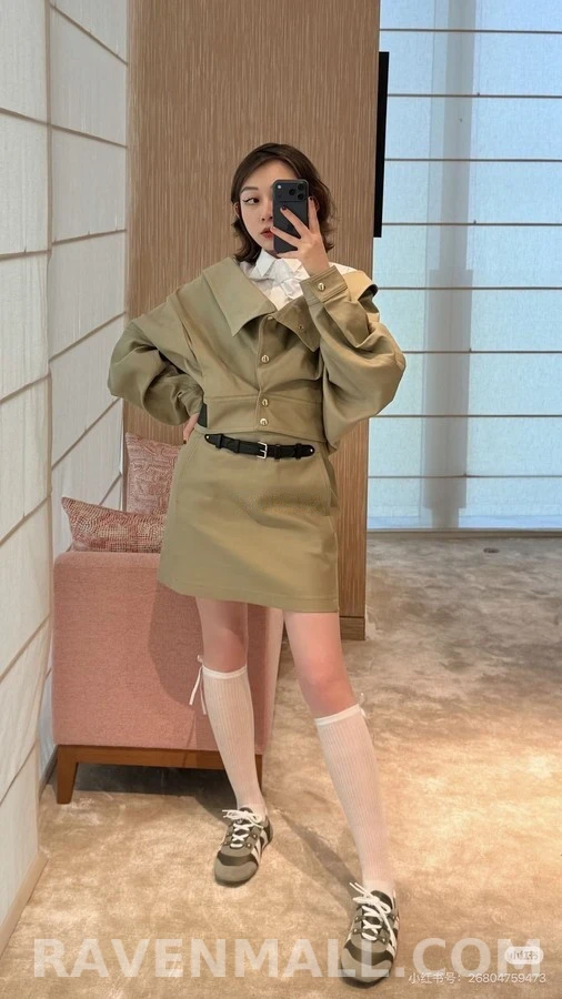 루이비통 루이비통 카키색 오버핏 자켓 상세 이미지
