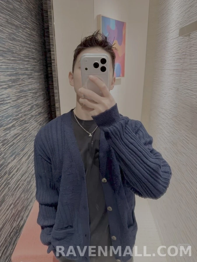 루이비통 루이비통 텍스처 패턴 V넥 가디건 상세 이미지
