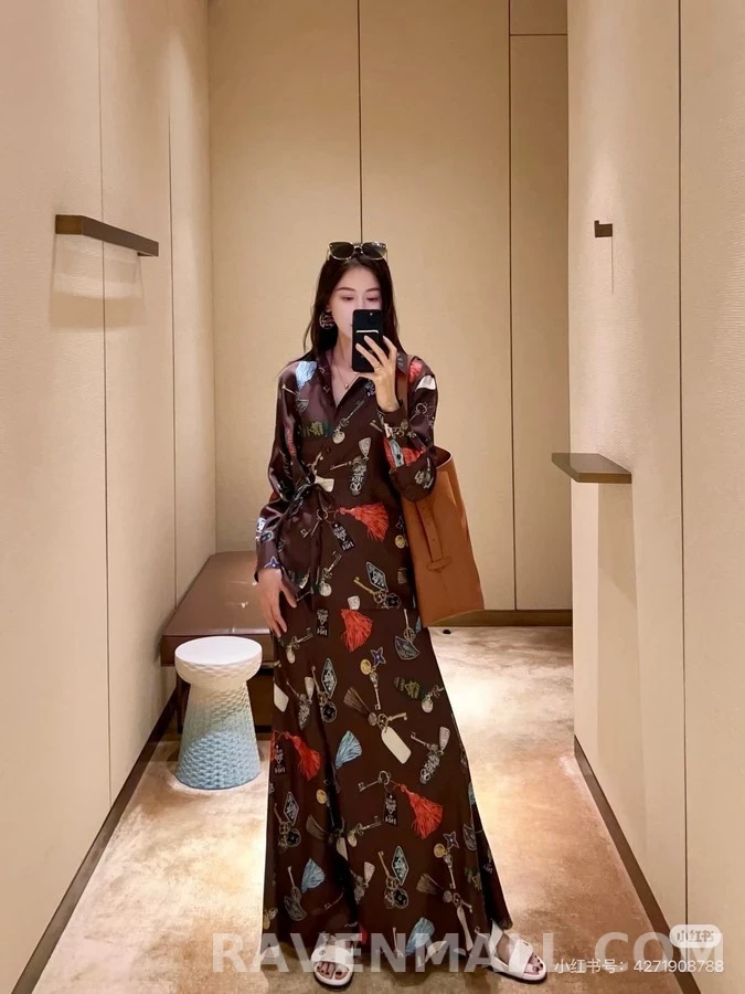 루이비통 루이비통 파이트 모드 키 패턴 롱 스커트 상세 이미지