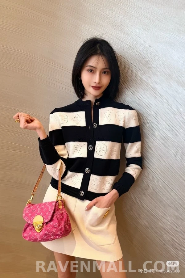 루이비통 루이비통 펀칭 모노그램 스트라이프 가디건 상세 이미지