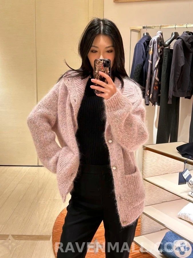 루이비통 루이비통 핑크 컬러 스티치 니트 가디건 상세 이미지