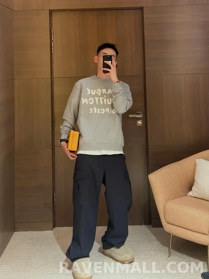 루이비통 루이비통 Marque L.Vuitton Déposée 자수 맨투맨 상세 이미지